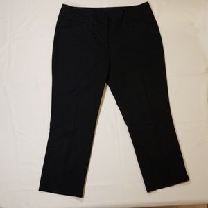 New York & Company Capri Pants